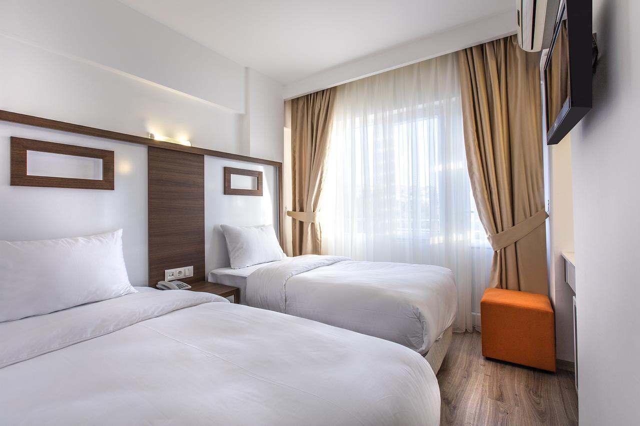 Demir Suit Hotel Kusadası Exteriör bild