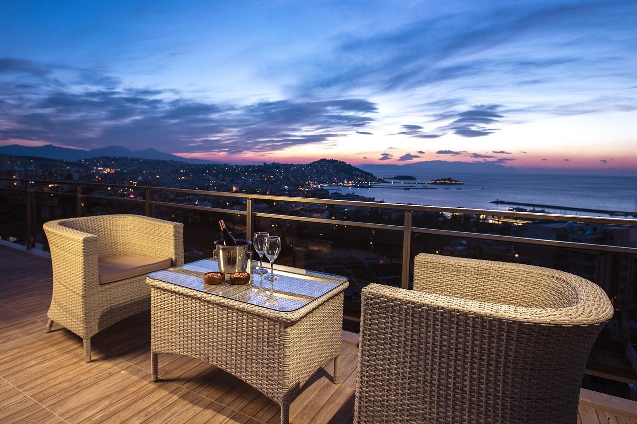 Demir Suit Hotel Kusadası Exteriör bild